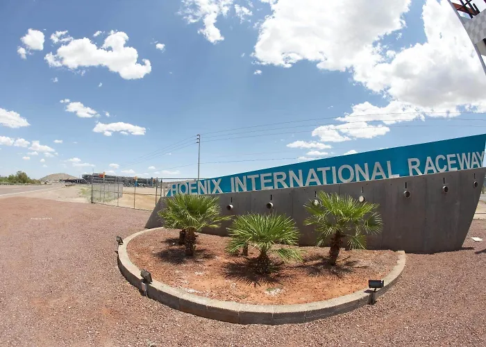 Premier Tolleson 2* Phoenix