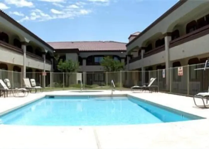 Premier Tolleson Motel